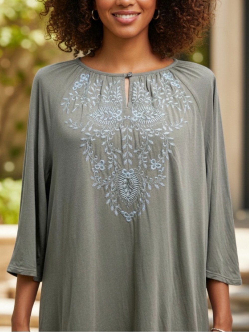 J. Jill Women's L Sage Green 3/4 Sleeve Embroidered Keyhole Tunic